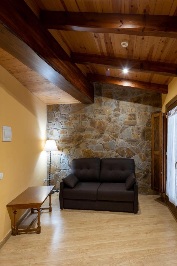 Hotel Ripoll Сант Хилари Сакалм Екстериор снимка